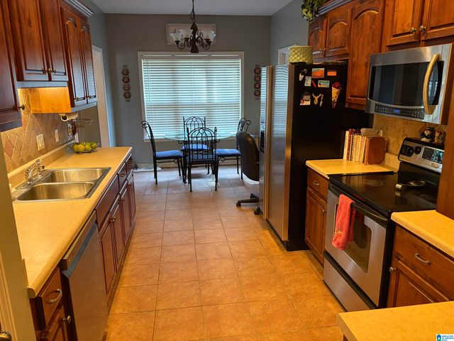 6054 LAKESIDE DRIVE, Mount Olive, AL 35117