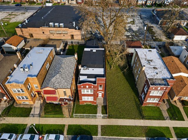 6225 S Seeley Avenue, Chicago, IL 60636