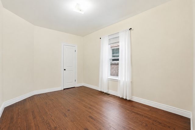 6225 S Seeley Avenue, Chicago, IL 60636