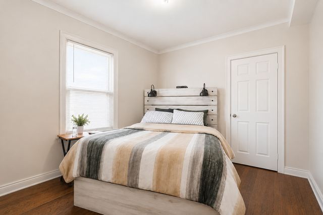 6225 S Seeley Avenue, Chicago, IL 60636