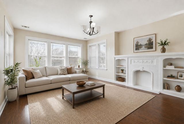 6225 S Seeley Avenue, Chicago, IL 60636