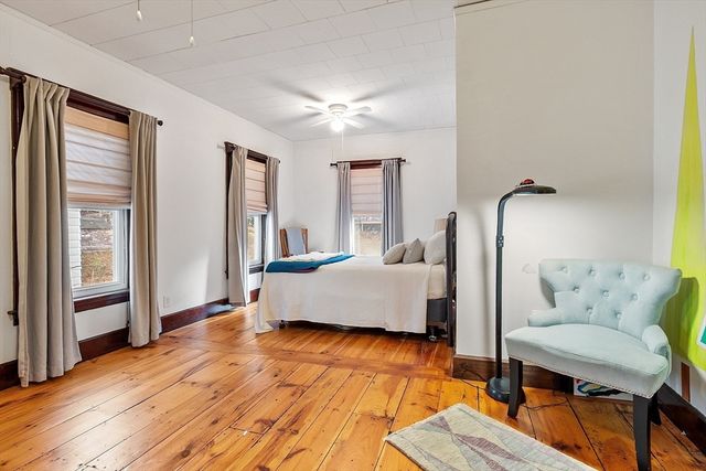 10-12 Otis St, Fitchburg, MA 01420