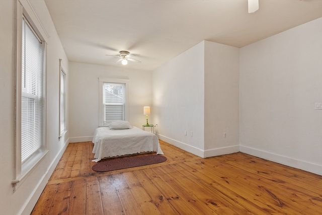 10-12 Otis St, Fitchburg, MA 01420