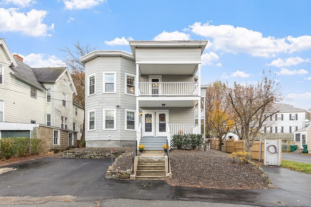 10-12 Otis St, Fitchburg, MA 01420