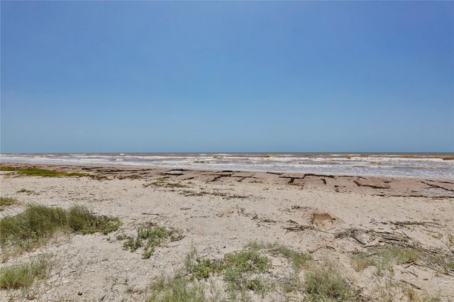 Lot 6- 1641 Canal, Sargent, TX 77414