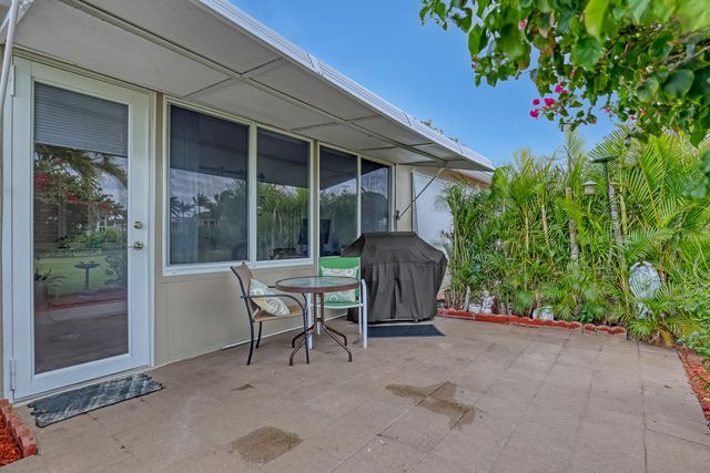 245 Main Boulevard B, Boynton Beach, FL 33435