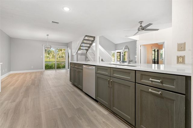 15 VILLAGE CIRCLE 15, Palm Coast, FL 32164