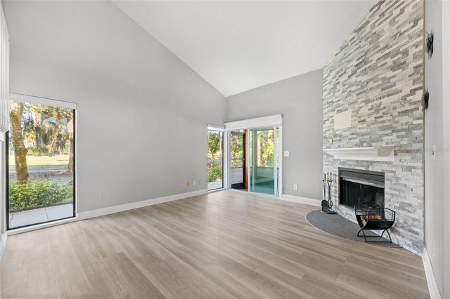 15 VILLAGE CIRCLE 15, Palm Coast, FL 32164