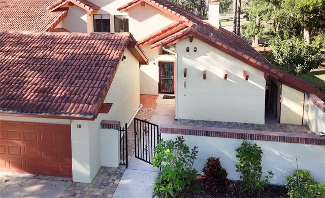 15 VILLAGE CIRCLE 15, Palm Coast, FL 32164