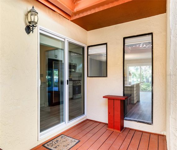 15 VILLAGE CIRCLE 15, Palm Coast, FL 32164