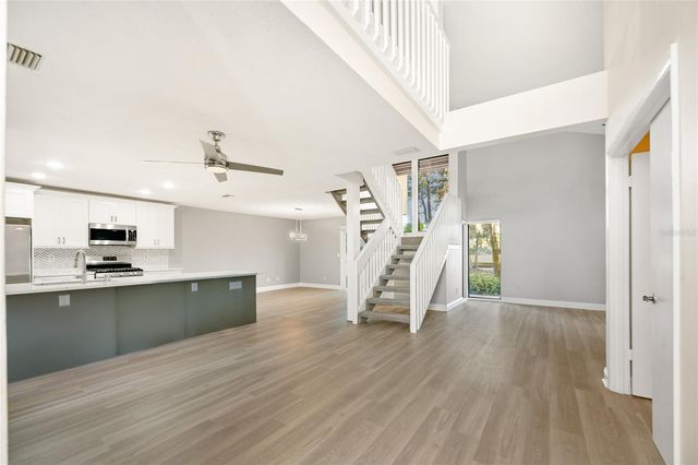 15 VILLAGE CIRCLE 15, Palm Coast, FL 32164