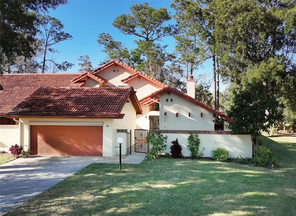 15 VILLAGE CIRCLE 15, Palm Coast, FL 32164