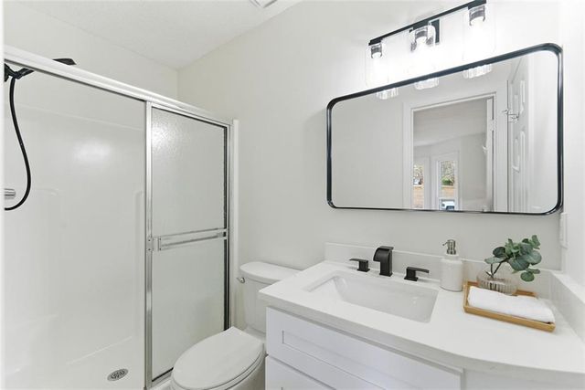 1200 TOM HULSEY Drive, Canton, GA 30115