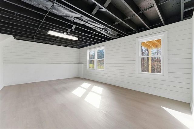 1200 TOM HULSEY Drive, Canton, GA 30115