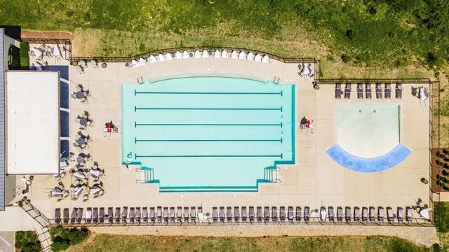 1646 Boardwalk Pl, Gallatin, TN 37066