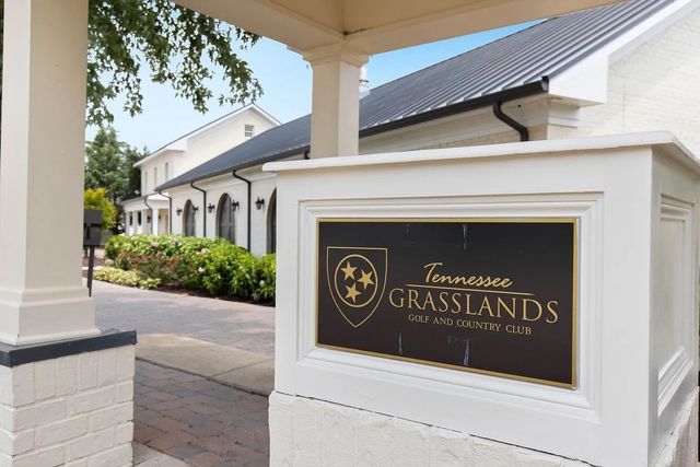 1646 Boardwalk Pl, Gallatin, TN 37066