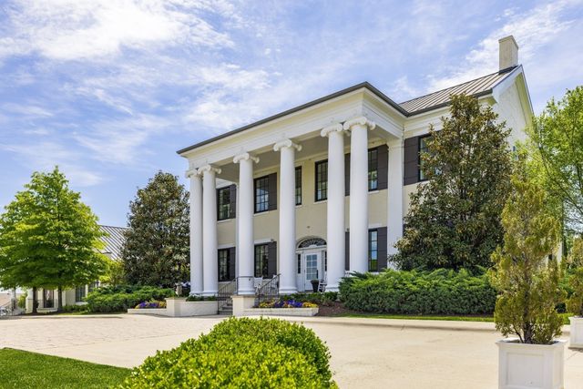 1646 Boardwalk Pl, Gallatin, TN 37066