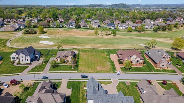 1646 Boardwalk Pl, Gallatin, TN 37066