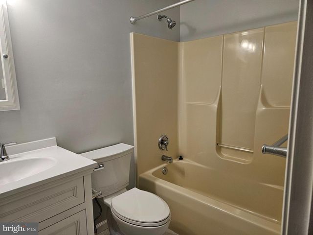 5877 MALLOW TRL, Lorton, VA 22079
