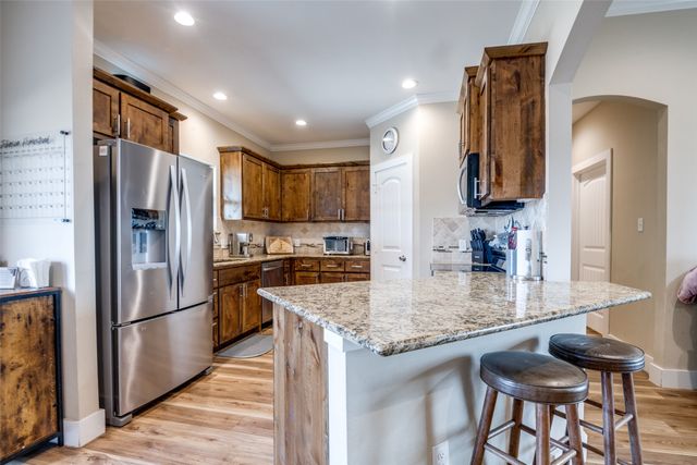 2234 Westpoint Circle, Terrell, TX 75161