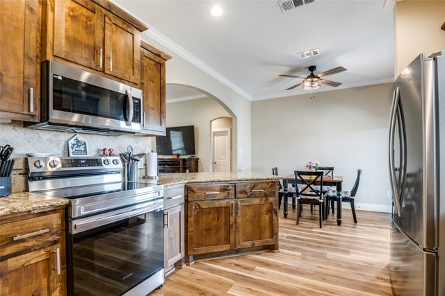 2234 Westpoint Circle, Terrell, TX 75161