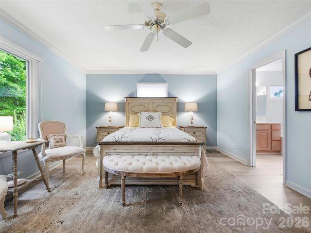 83 Laurel Ridge Place, Hendersonville, NC 28739