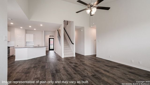 21003 Stonework Spur, San Antonio, TX 78266