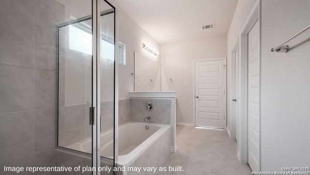 21003 Stonework Spur, San Antonio, TX 78266