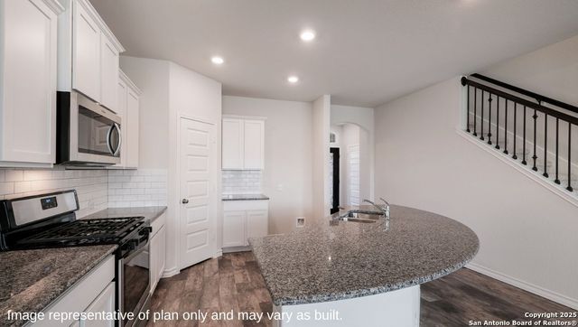 21003 Stonework Spur, San Antonio, TX 78266