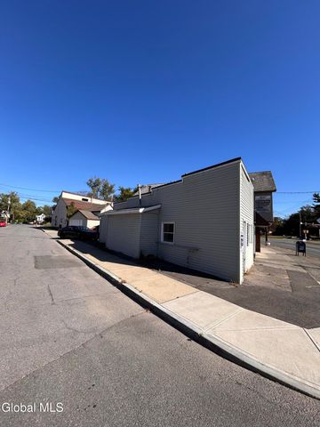 1679 Broadway, Schenectady, NY 12306