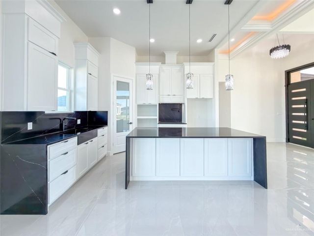 3006 Washington Avenue, Mission, TX 78574