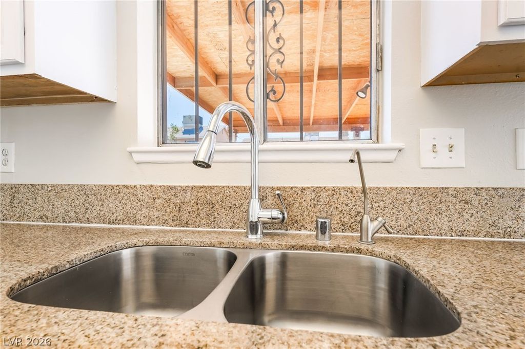 Image 12 of property listing at 3845 Kellogg Avenue, Las Vegas, NV 89115