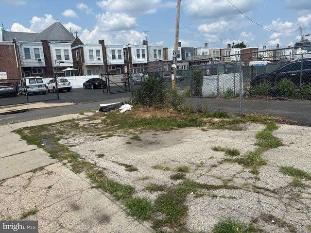 1454 S NEWKIRK ST, Philadelphia, PA 19146