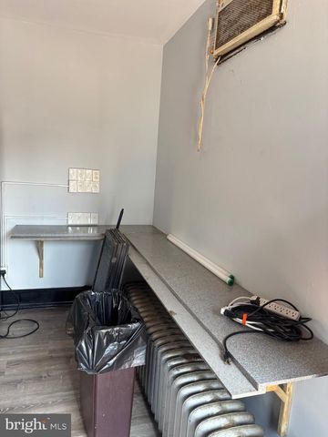 1454 S NEWKIRK ST, Philadelphia, PA 19146