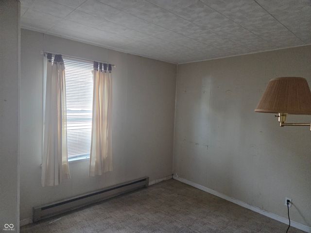 41 N Ross Street, Columbus, IN 47201