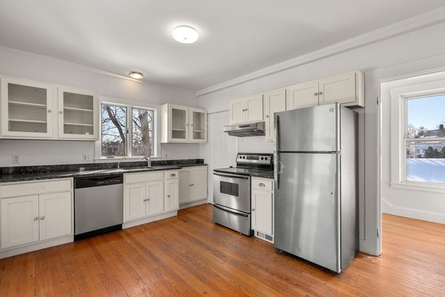 36 Sewall 2, Marblehead, MA 01945