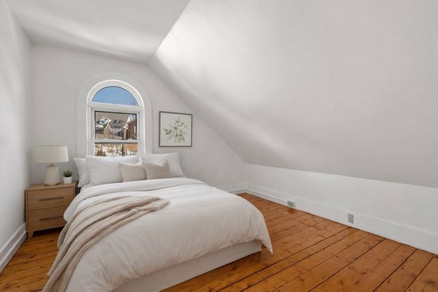 36 Sewall 2, Marblehead, MA 01945