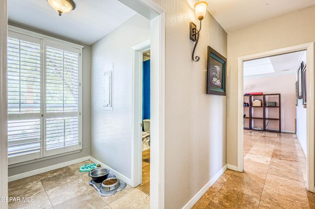 4024 Roadside Court, El Paso, TX 79922
