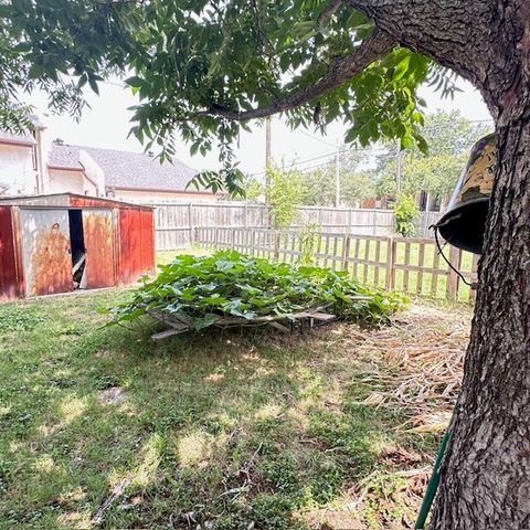 2800 Brockbank Drive, Irving, TX 75062
