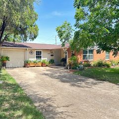 2800 Brockbank Drive, Irving, TX 75062