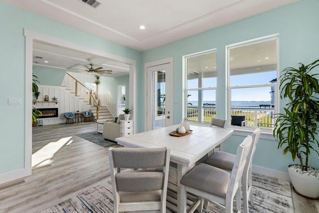 9417 Vista Bella, Galveston, TX 77554