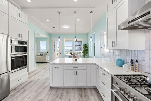 9417 Vista Bella, Galveston, TX 77554