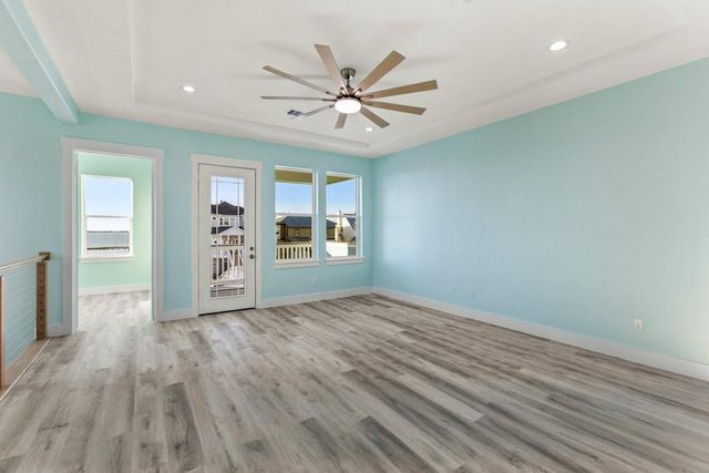 9417 Vista Bella, Galveston, TX 77554