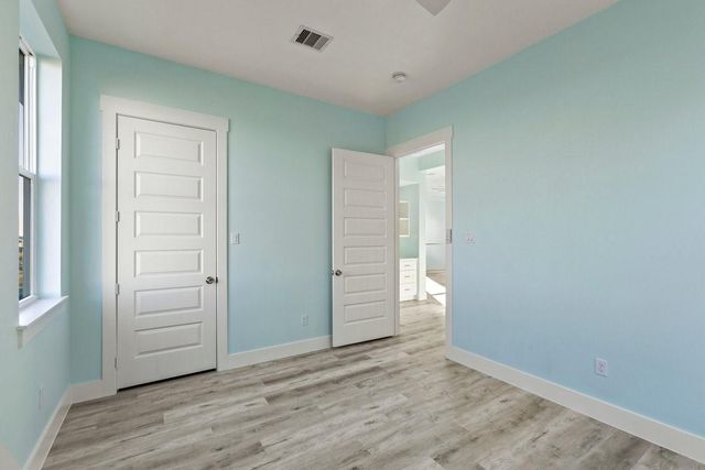 9417 Vista Bella, Galveston, TX 77554