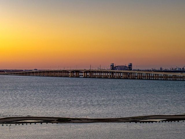 9417 Vista Bella, Galveston, TX 77554