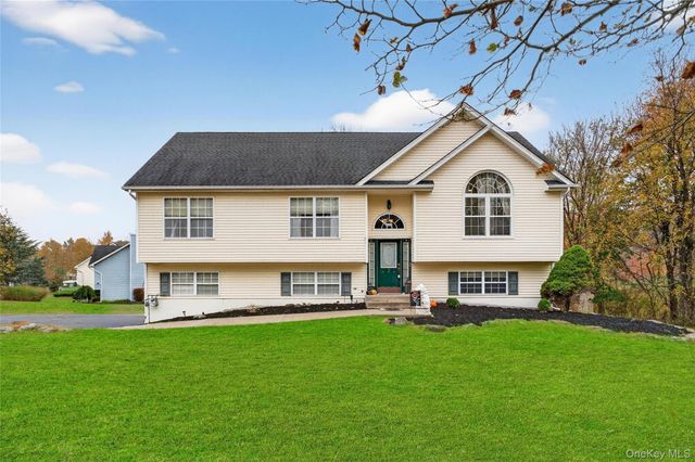 2 Berkeley Court, Highland Mills, NY 10930