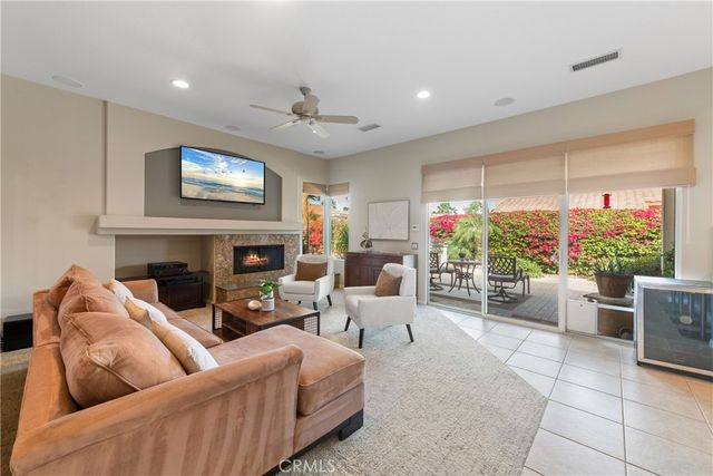 70 Rocio Court, Palm Desert, CA 92260