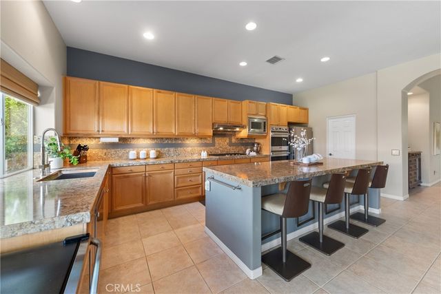 70 Rocio Court, Palm Desert, CA 92260