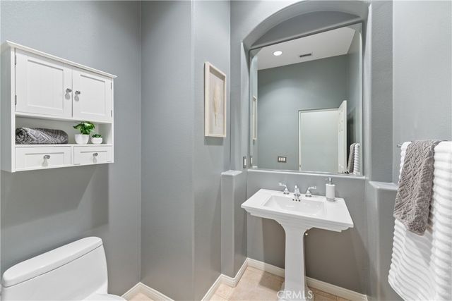 70 Rocio Court, Palm Desert, CA 92260