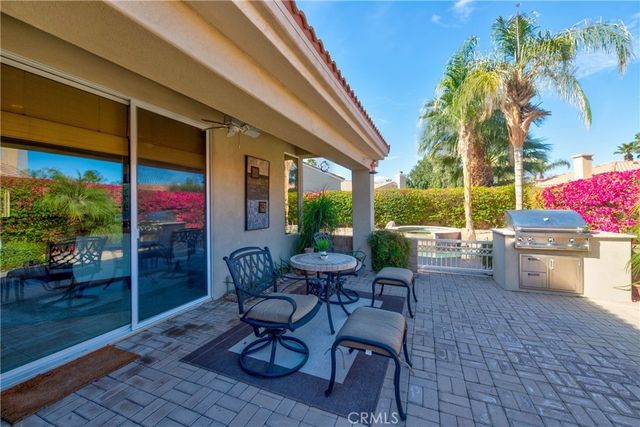 70 Rocio Court, Palm Desert, CA 92260